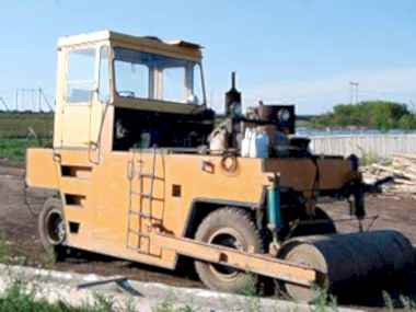 ПНЕВМОШИННЫЙ КАТОК VP 200